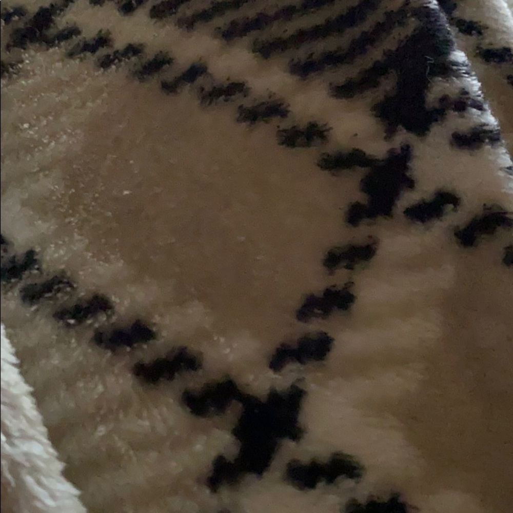 Meet your Posher, Joshua